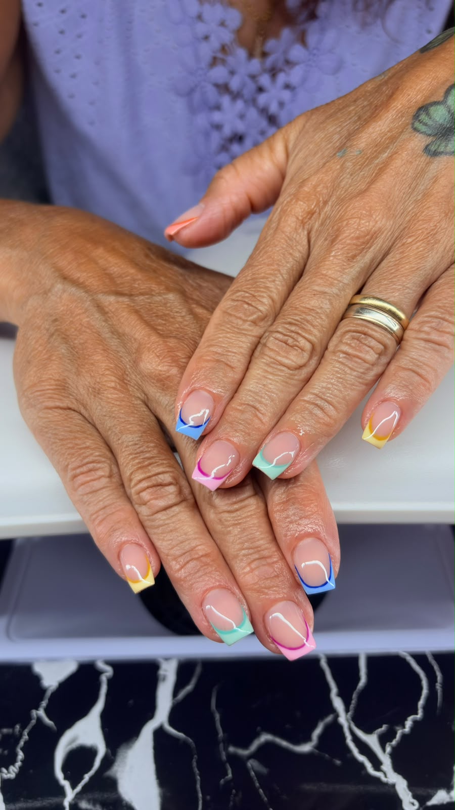 Diseño de uñas realizado en NOVA nail studio