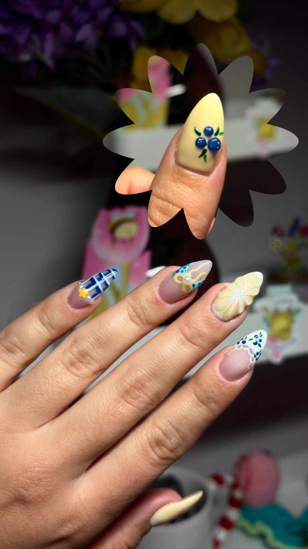 Diseño de uñas realizado en NOVA nail studio